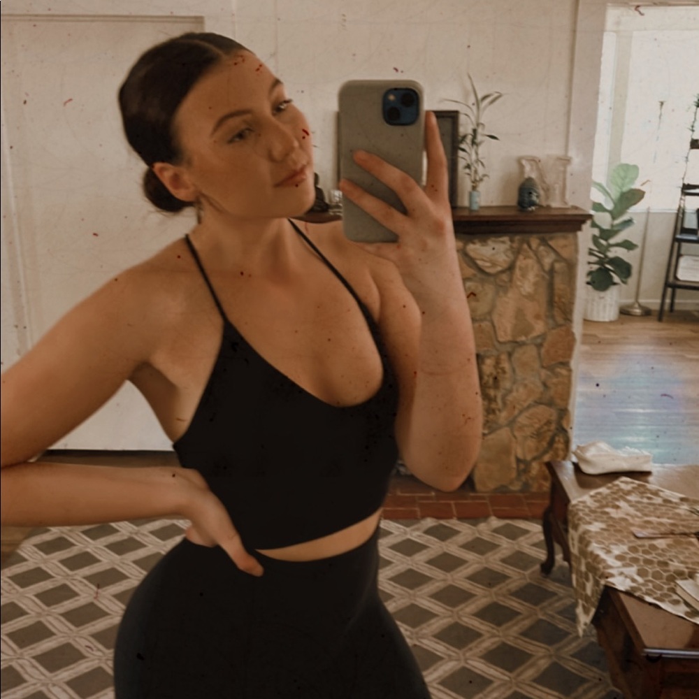 Meet your Posher, Madison